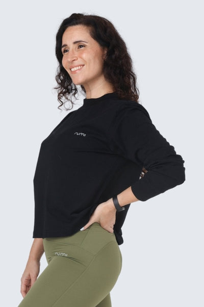 Rumi Earth - W Moon Tee Mock - Neck Long - Sleeve - Black - R111222BKP - Tops