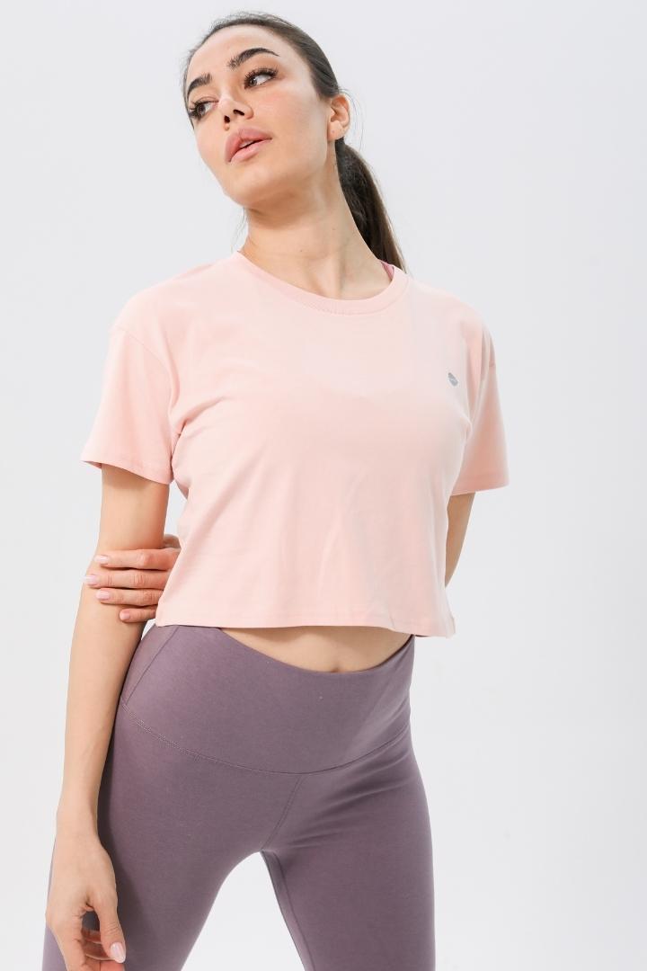 Rumi Earth Moon Tee Cropped Crew Neck - Light Coral 5